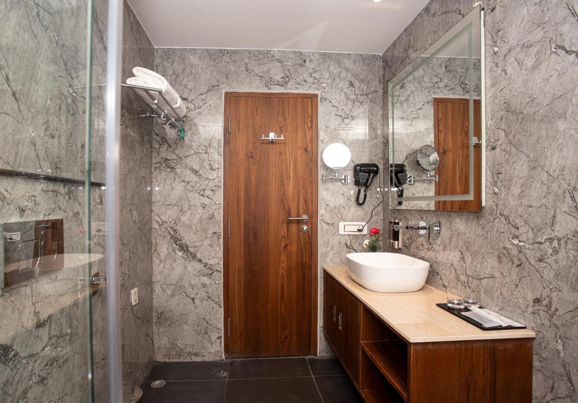 The Belvedere Himalayan Retreat, Mcleodganj, By Leisure Hotels ماكليود غانج المظهر الخارجي الصورة